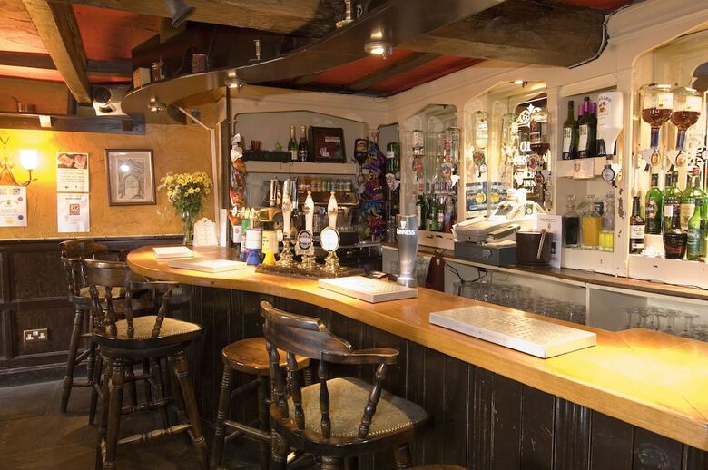 Posada Relaxinnz Old Crown Coaching Inn