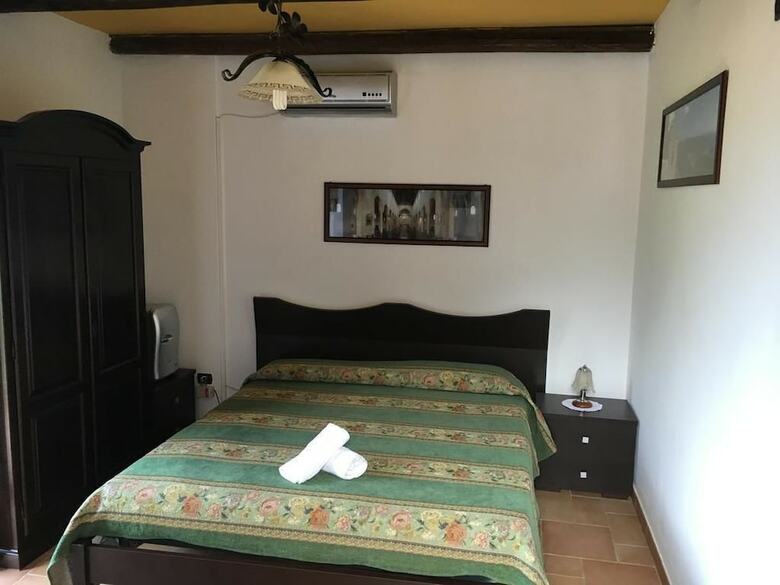 Bed & Breakfast La Bastia Beb