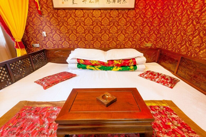 Hotel Hanruicheng Inn