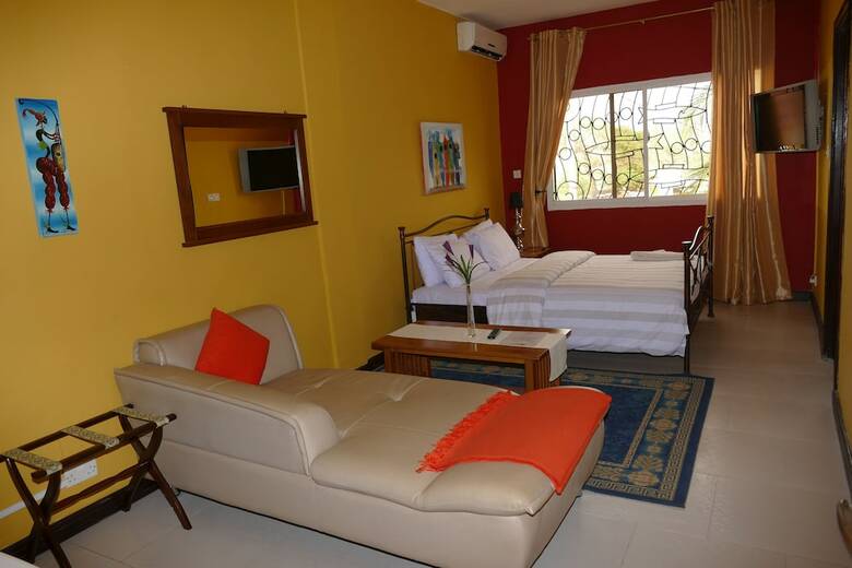 Hotel Calabash Apartments