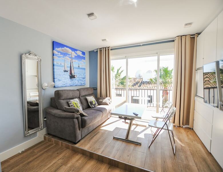 Apartamentos Sitito Do�a Lola Con Aparcamiento