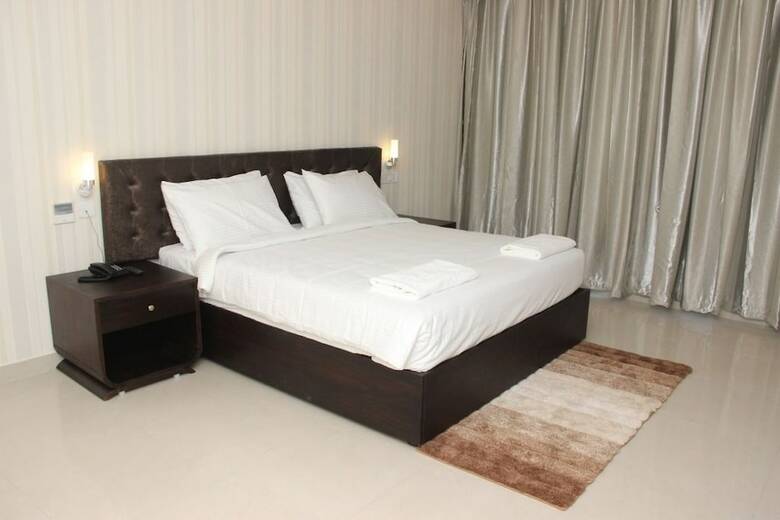 Hotel Saaral Resorts