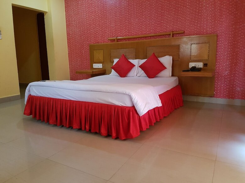 Hotel Krish Holiday Inn