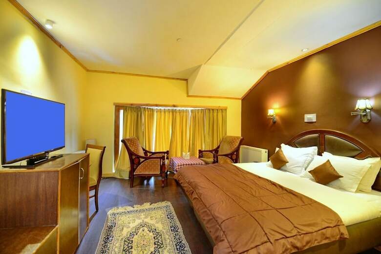 Hotel Pine Palace Resort