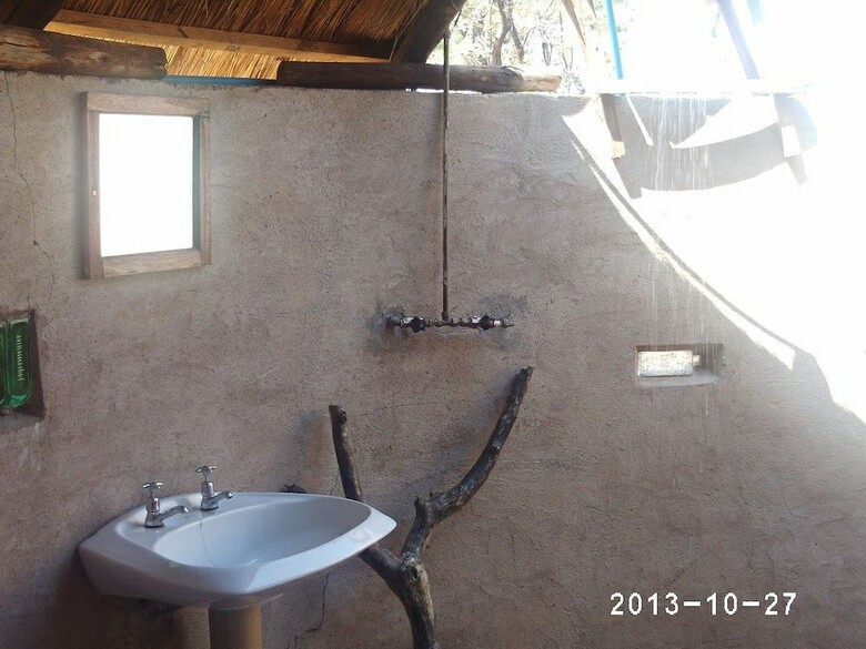 Posada Warthogs Bush Camp