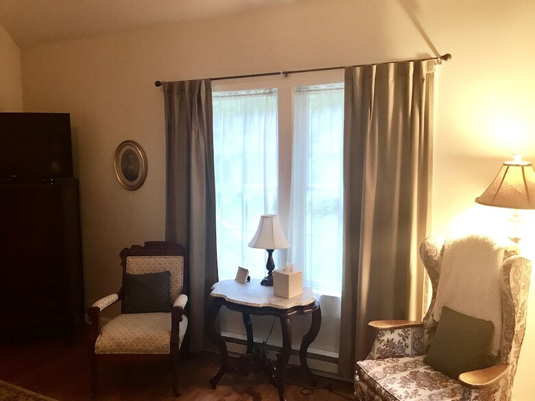 The Pawling House Bed & Breakfast