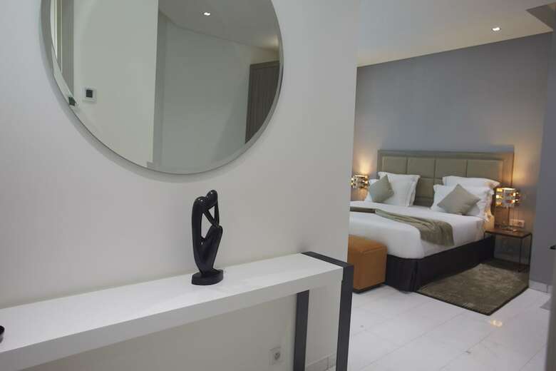 Hotel Elbo Suites