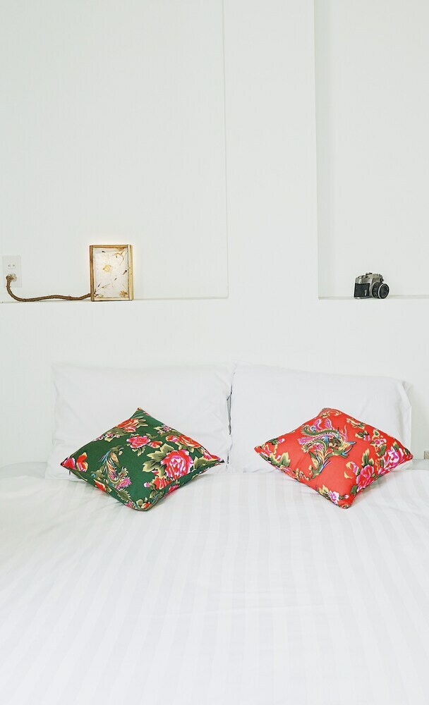 Birdnests Hotel