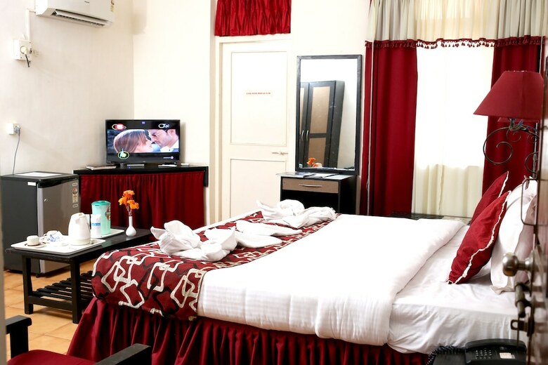 Hotel Alor Grande Holiday Resort