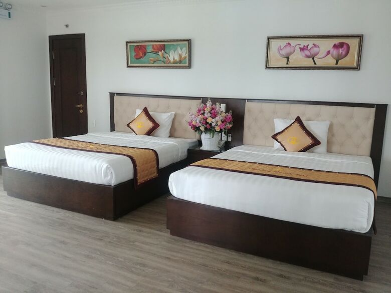 Thai Hoa Riverside Hotel
