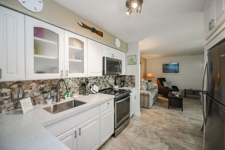 Apartamentos Lj's Cottages By Beachside Management