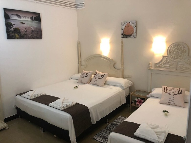 Wellamar Hotel & Apartments