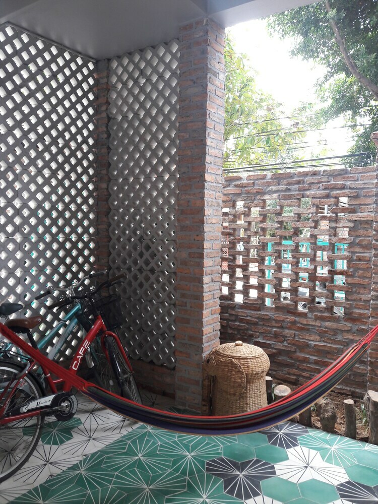 Nam Thi Holiday Home
