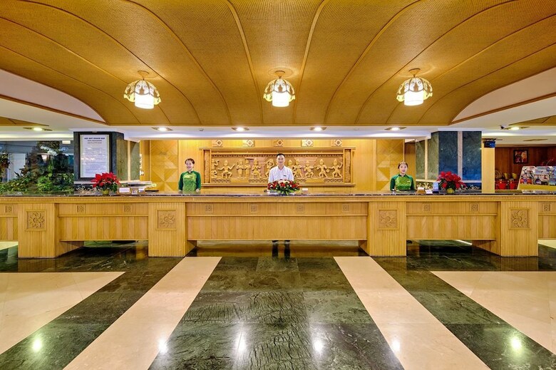 Senriver Hotel