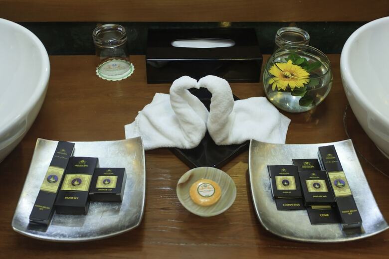 Senriver Hotel