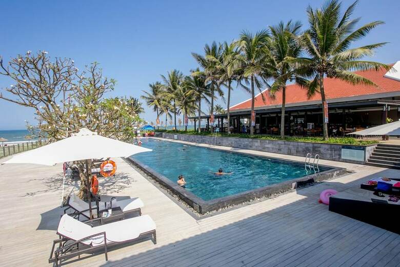 Ocean Apartment In Resort