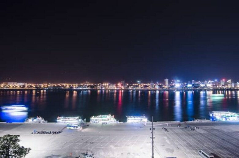 Kaka Hotel Han River