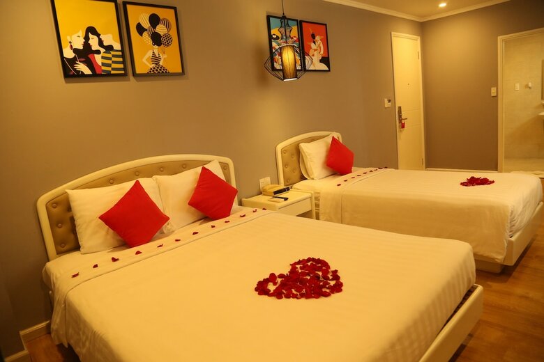 Kaka Hotel Han River