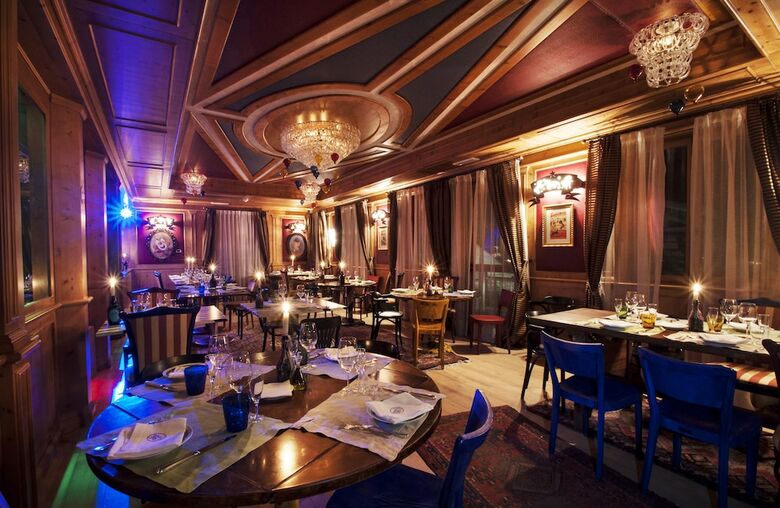 Cristal Palace Hotel