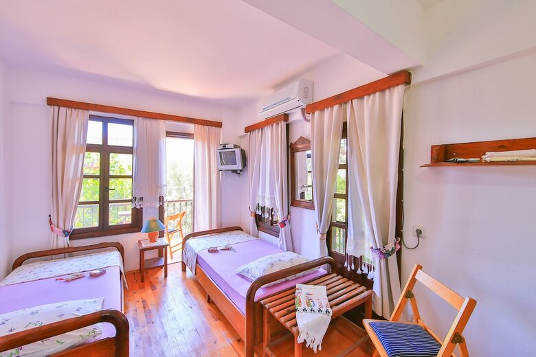 Hotel Rauf Bey Evi