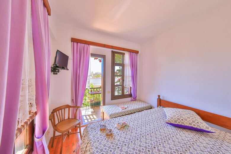 Hotel Rauf Bey Evi