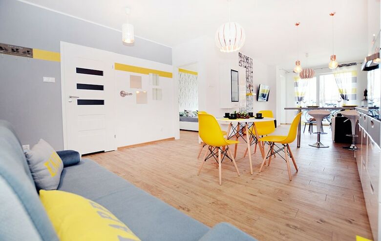 Golden Sun Apartments- Polanki