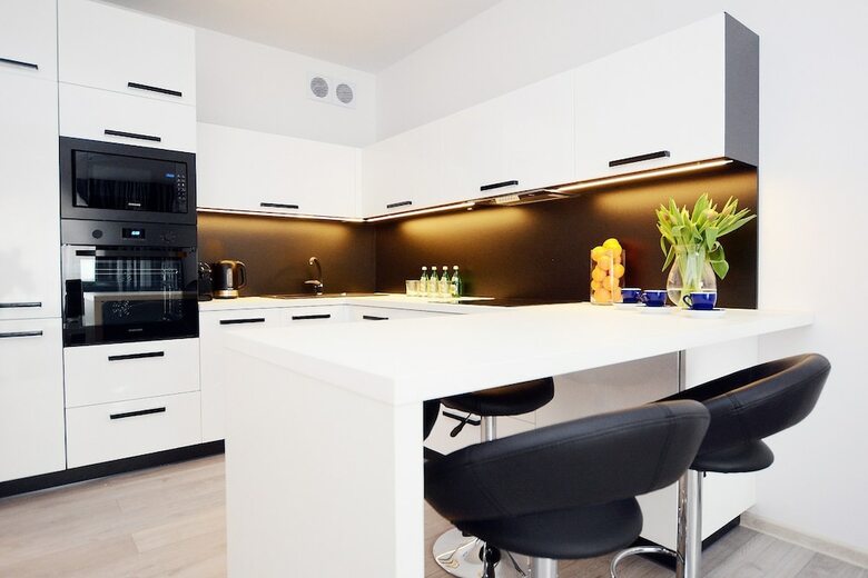 Golden Sun Apartments  - Solny