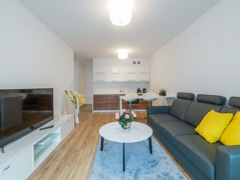 Golden Sun Apartments  - Solny