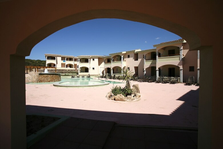 Residence Baia Delle Mimose