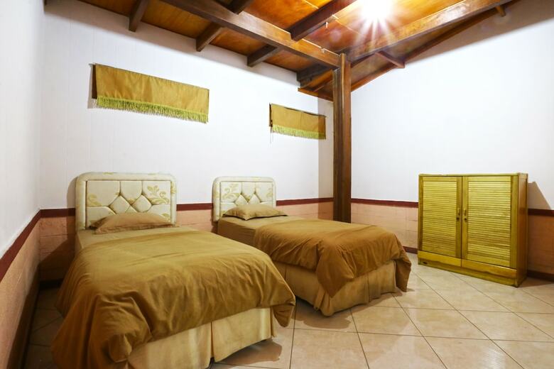 Hotel Villa Aquarius Orange