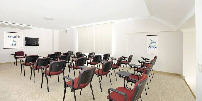Hotel Olbios Marina Resort