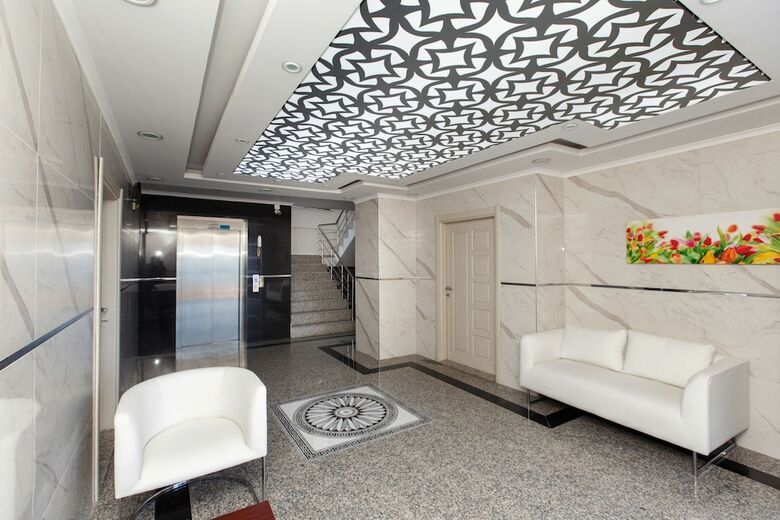 Verizana Apartments & Suites