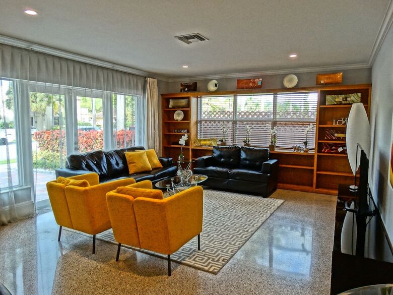 New Modern Family Villa
