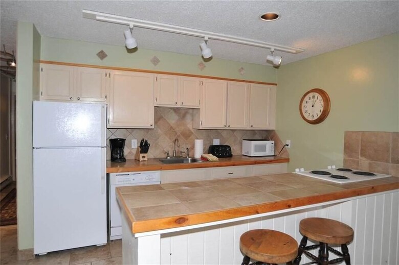 Der Steiermark (downtown Condos With Ski Access)