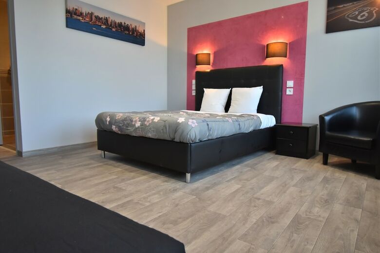 Hotel H�tel Des Deux Gares