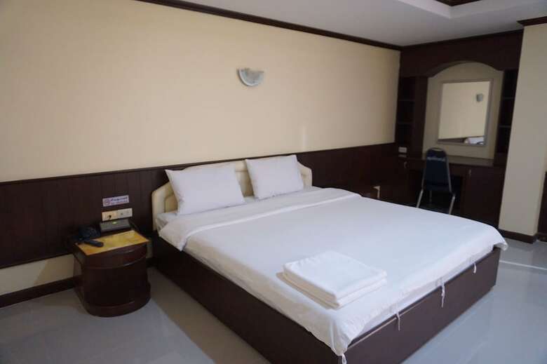 Auychai Grand Hotel