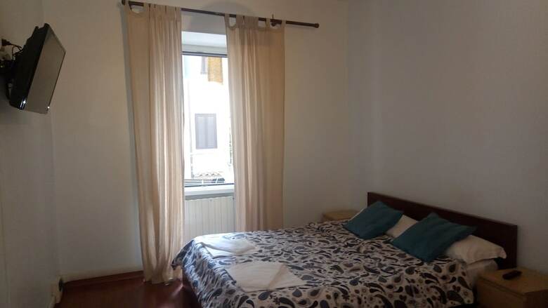 Papia Guest House