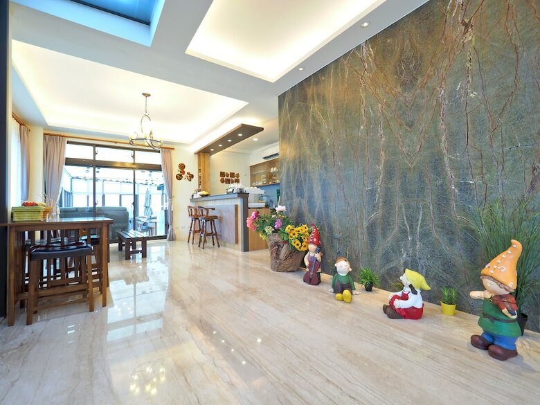 Sakura Bed And Breakfast