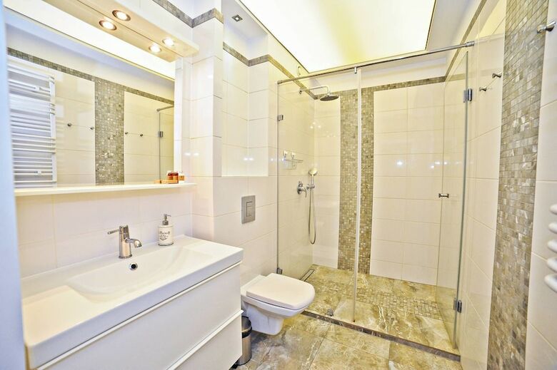 Grand Apartments - Waterlane Spa