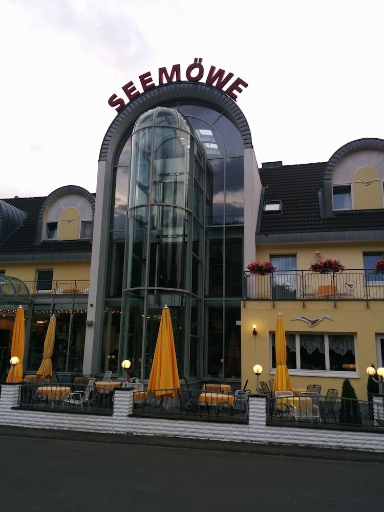 Hotel Seem�we