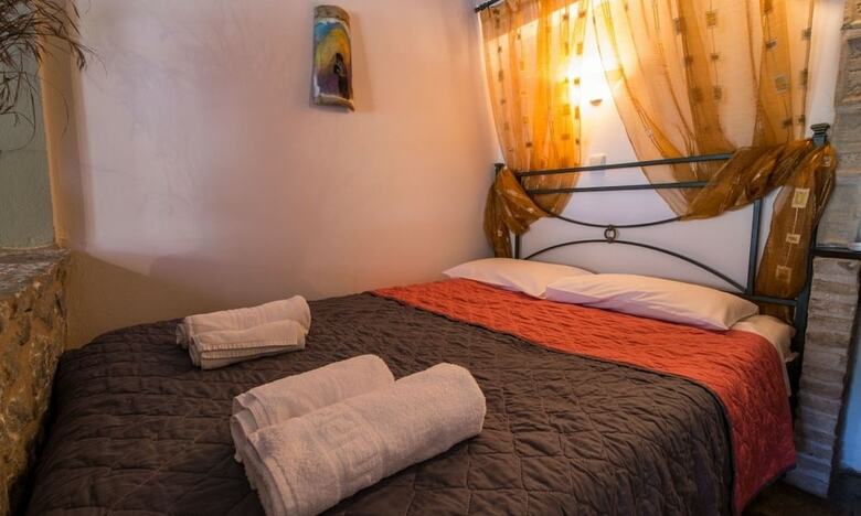 Hotel Psamathous Guest House
