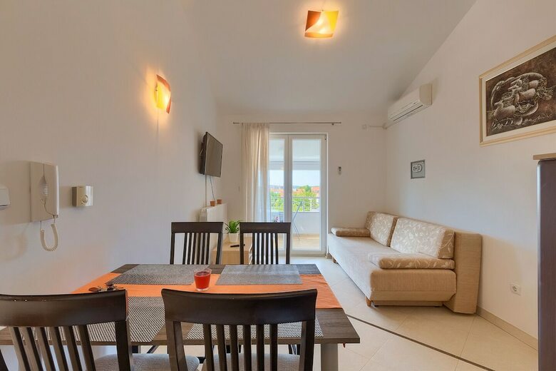 Apartment Boris 771