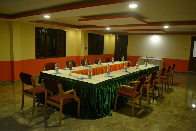 Kodai Sunshine Hotel