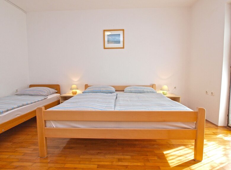 Apartments Dragica 929