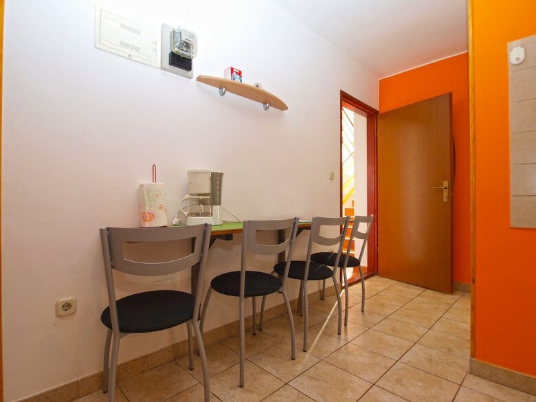 Apartments Mira 295