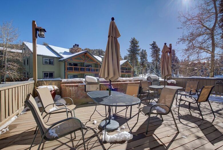 Atrium 207 (downtown Condos With On-site Hot Tub)