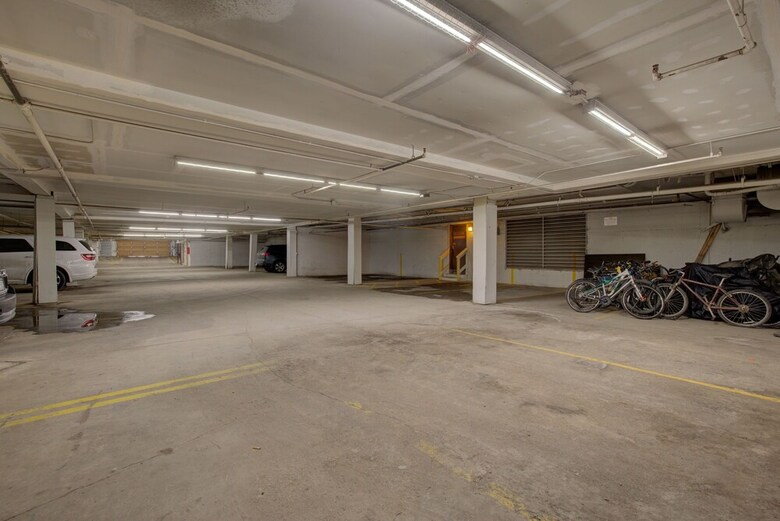 Atrium 207 (downtown Condos With On-site Hot Tub)