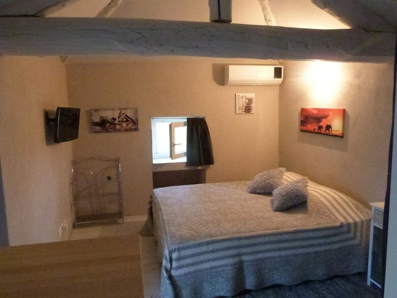 Hotel La Bastide Saint Victor