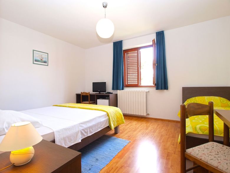 Hotel Rooms Ivica 1452
