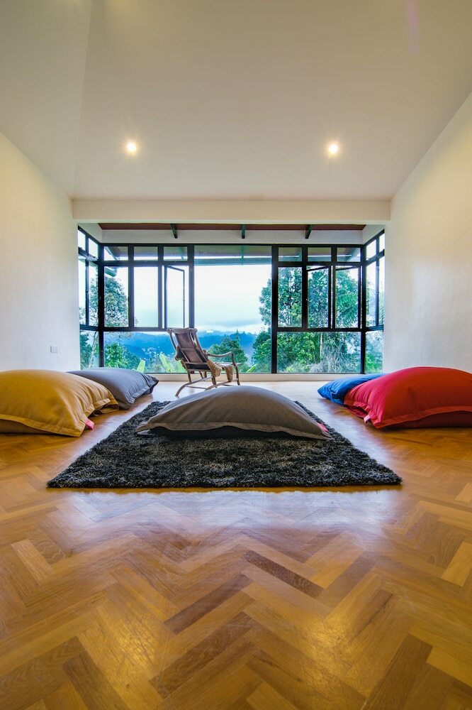 Cameron Highlands Bungalow (pine Cottage)